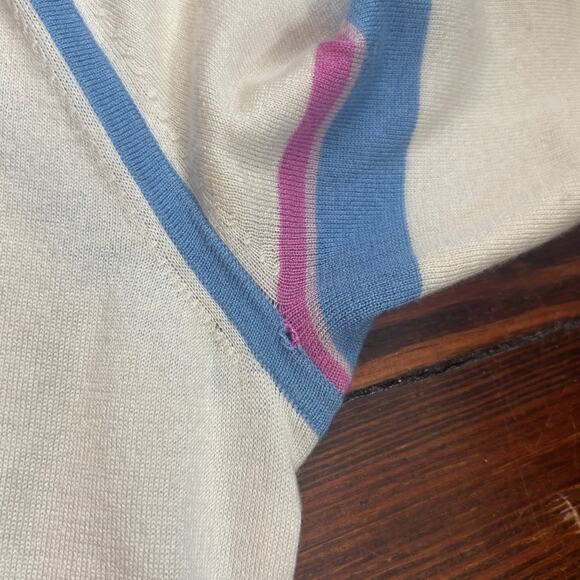 Neiman Marcus Fine Cashmere Crewneck Sweater - Picture 3 of 3